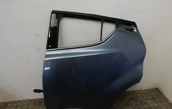 Toyota C-HR I Rear door 