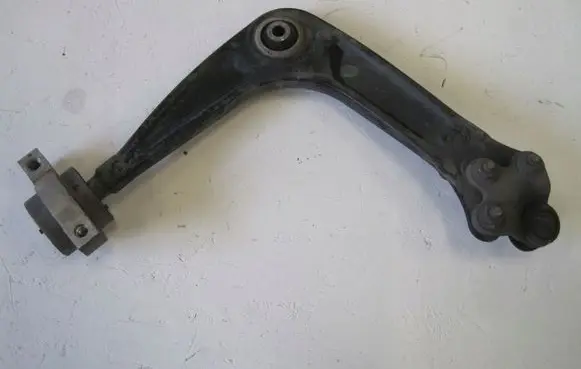 Peugeot 508 Front control arm 872276