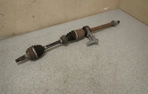Mitsubishi Lancer Front driveshaft
