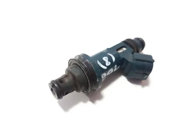 Fuel injector