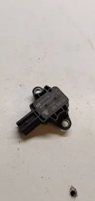 Audi A4 S4 B7 8E 8H Airbag deployment crash/impact sensor 8P0955557