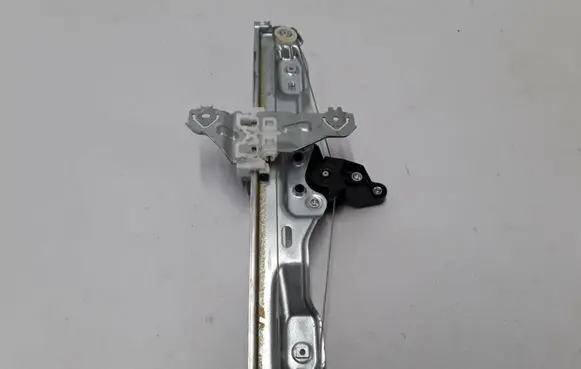 Renault Kadjar Rear window lifting mechanism without motor 827004EA0A