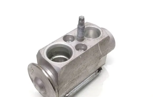 Volvo V70 Air conditioning (A/C) expansion valve 326508 7010973