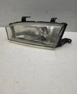 Subaru Legacy Headlight/headlamp 10020580