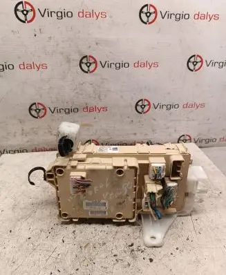 Toyota Corolla Verso AR10 Fuse box set 892210F010 3410558523 05101111115902