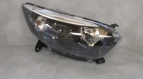 Renault Captur Headlight/headlamp 260105066R 030128120200 343402A1