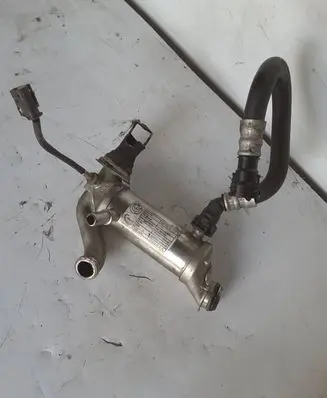 BMW X6 E71 EGR valve cooler 8507334