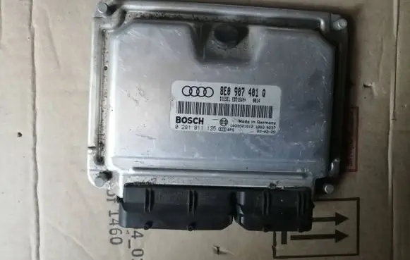 Audi A4 S4 B6 8E 8H Engine control unit/module 8E0907401Q 1039S01812 0281011135