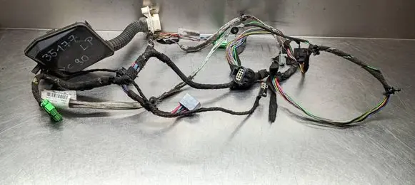 Volvo XC90 Front door wiring loom 9452430