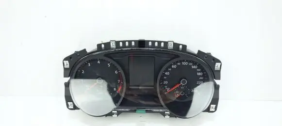 Volkswagen PASSAT B8 Speedometer (instrument cluster) 3G0920750F