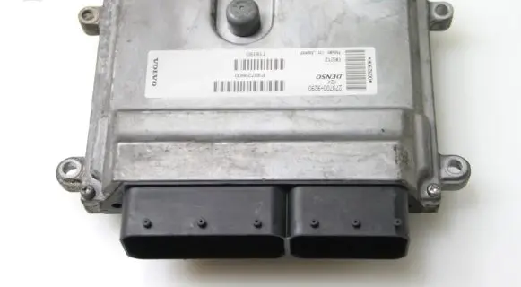 Volvo V50 Engine control unit/module P30729800
