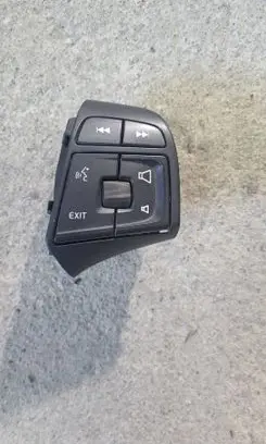 Volvo XC60 Steering wheel buttons/switches 31334463