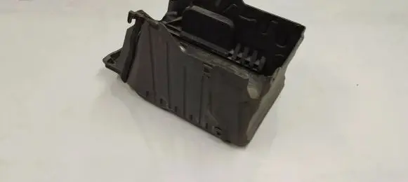 Volvo XC60 Battery tray 31294078