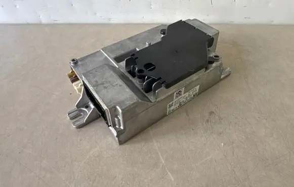 BMW i4 Sound amplifier 5a9bf91