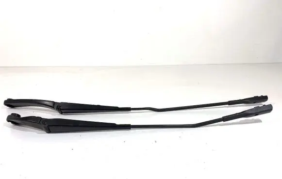Audi A4 S4 B8 8K Front wiper blade arm 
