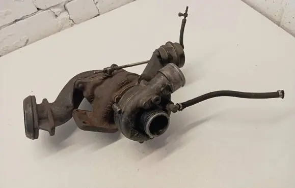 Volkswagen Transporter - Caravelle T4 Turbo 074125701A 53151032211