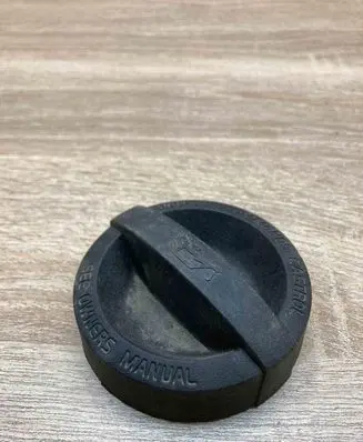 Volvo S40 Oil filler cap 