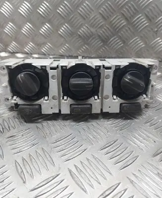 Volvo S40, V40 Climate control unit