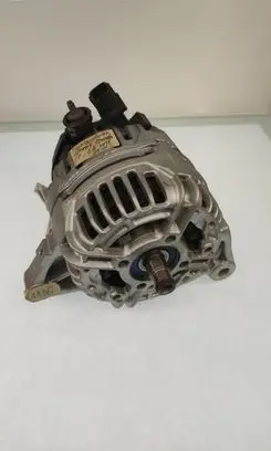 Toyota Corolla E120 E130 Generator/alternator 270600D190 270600D140 0124325079