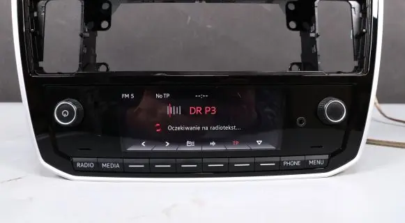 Volkswagen Up Radio/CD/DVD/GPS head unit 1S0035871