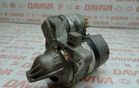 Peugeot 107 Starter motor 28100-0Q012J