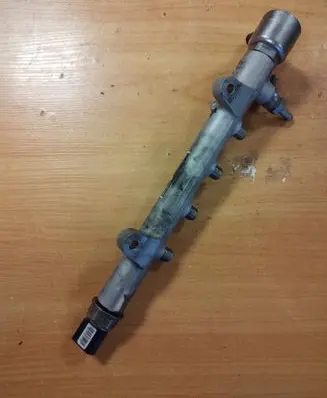 Mercedes-Benz E W212 Fuel main line pipe A6510700595