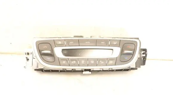 Renault Fluence Interior fan control switch 