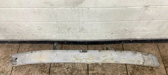 Opel Zafira B Front bumper cross member