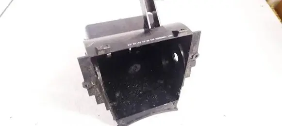 Mercedes-Benz E W211 Car ashtray A2116800350