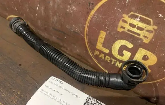 Breather/breather pipe/hose