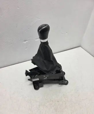 Gear shifter/selector