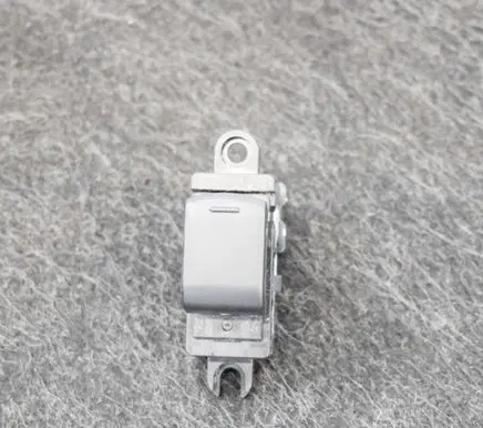 Nissan Qashqai Electric window control switch 25411BR00A