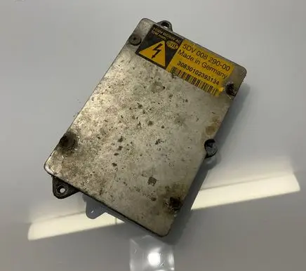 Mercedes-Benz E W211 Headlight ballast module Xenon 5DV00829000 30830102393134