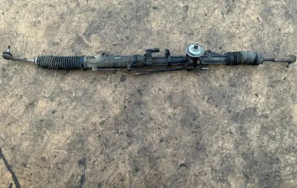 Alfa Romeo 156 Steering rack 37502328