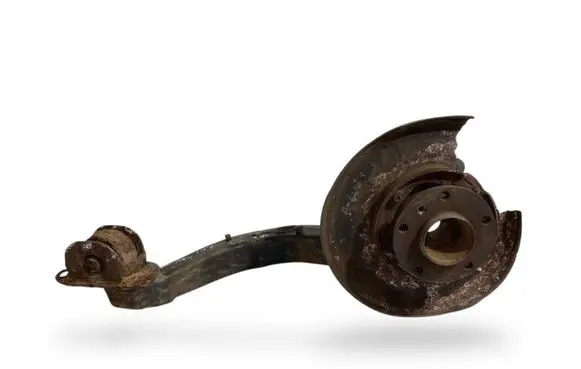 Rear wheel hub spindle/knuckle