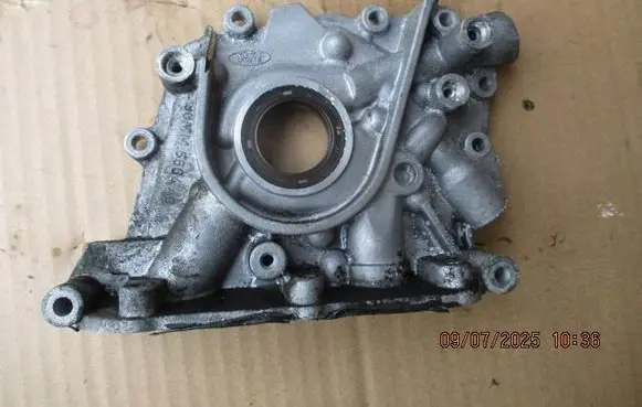 Ford Fiesta Oil pump 98MM6604D2B