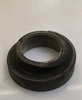 Audi A8 S8 D2 4D Front coil spring rubber mount 4D0512297G