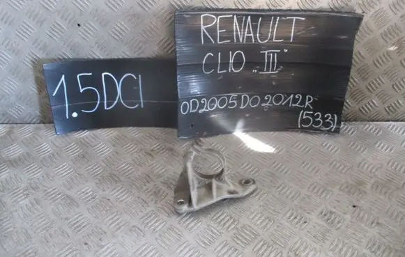 Renault Clio III Gearbox mounting bracket 