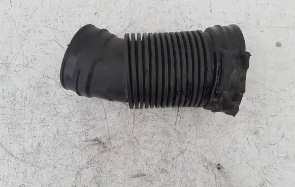 Peugeot 407 Engine coolant pipe/hose 9684878980