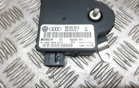Audi A6 S6 C6 4F Power management control unit 4F0915181A 0199000013