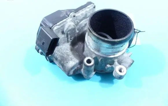 Volkswagen PASSAT B7 Throttle body valve 03L128063R IMPRK1342156