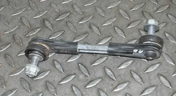 BMW 7 G11 G12 Front anti-roll bar/stabilizer link 6861485