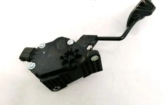 Toyota Hilux (AN120, AN130) Accelerator throttle pedal 781100K040 78110-0K040