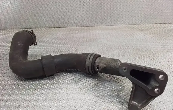 Volkswagen Transporter - Caravelle T5 Engine coolant pipe/hose 070121133B