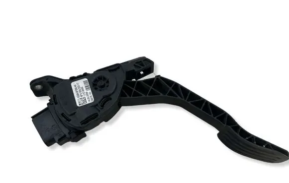 Volvo XC60 Accelerator throttle pedal 8G9N9F836AA