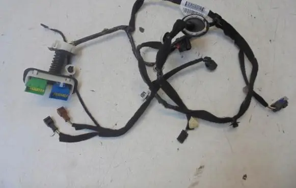 Citroen DS5 Front door wiring loom