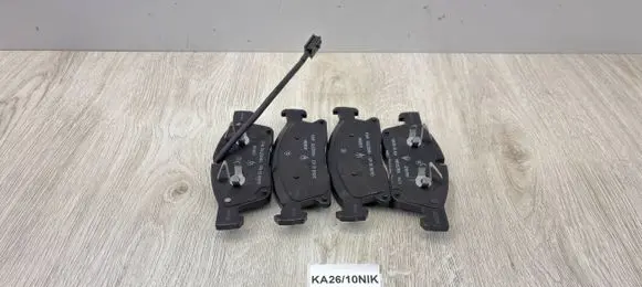 Maserati Levante Brake pads (front) 673011564