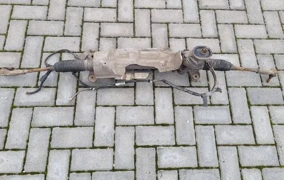 Volkswagen PASSAT B6 Steering rack 5N1909144K