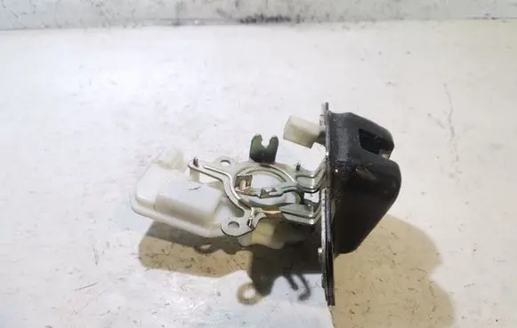 Chrysler Pacifica Tailgate/trunk/boot lock/catch/latch