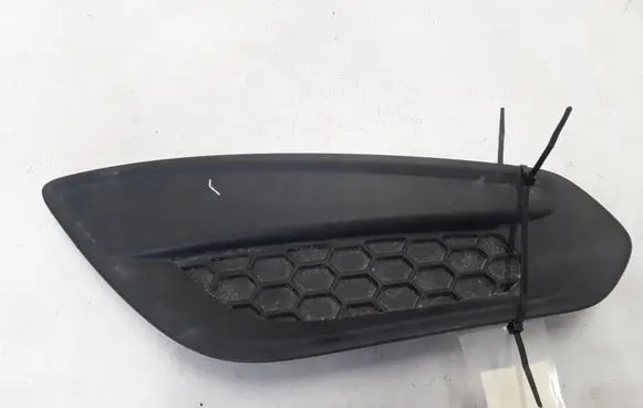 Volvo V60 Front bumper lower grill